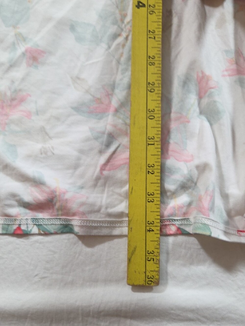 Flora Nikrooz Mint and Coral Floral Satin-Trim Robe Intimates - Picture 9 of 11